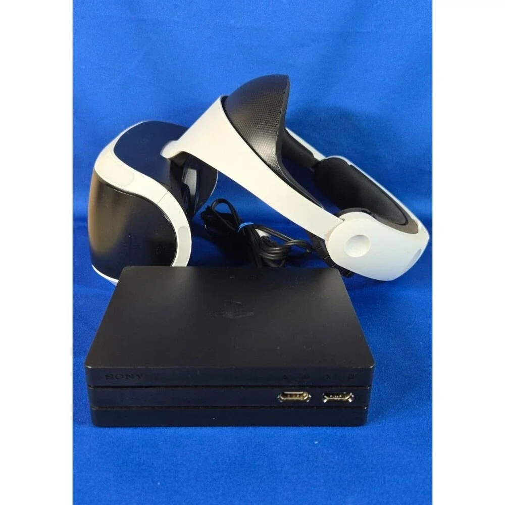 PlayStation VR Headset & CUH-ZVR2 Processor Unit No Cords, Controller or Camera